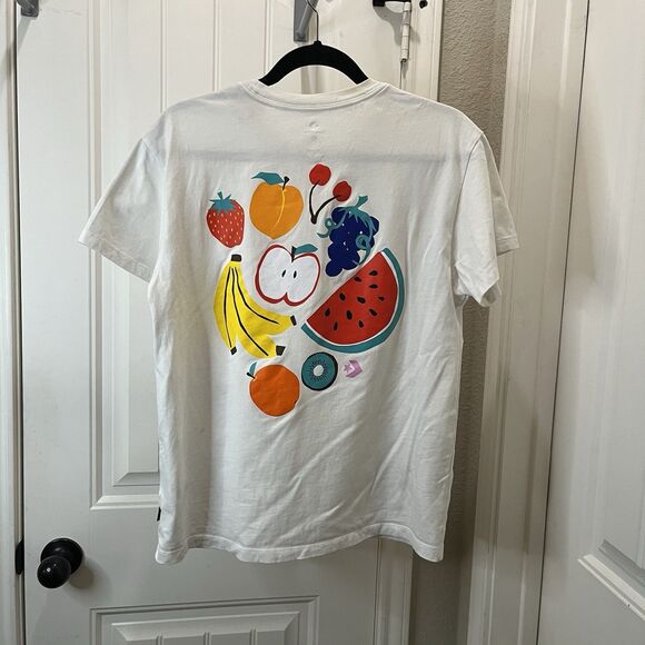 Converse Fruit Print Strawberry Grapes Apple Watermelon Graphic Tee Shirt Size L - Picture 6 of 11